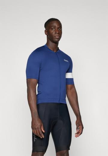 Спортивная форма