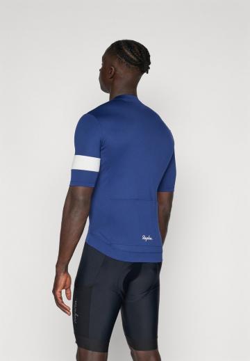 Спортивная форма