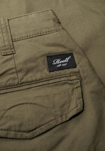 Брюки с накладными карманами