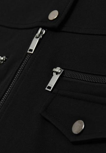 Юбка с накладными карманами