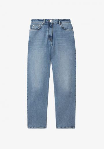 Прямые джинсы