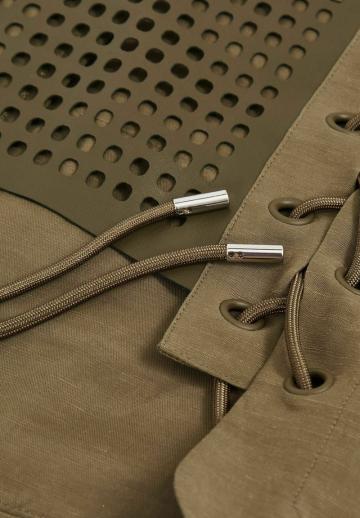 Блейзер с накладными карманами