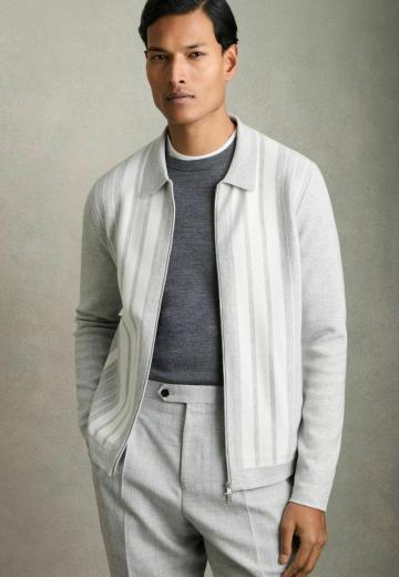 Вязаная кофта