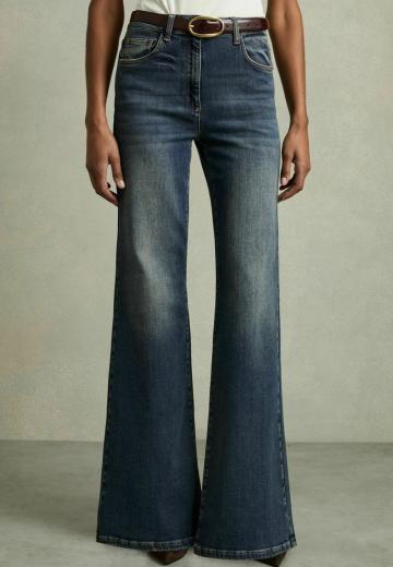 Клешеные джинсы