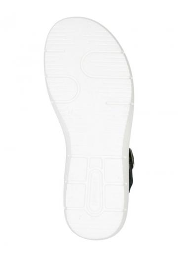 Босоножки на танкетке