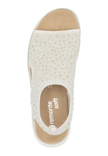 Босоножки на танкетке