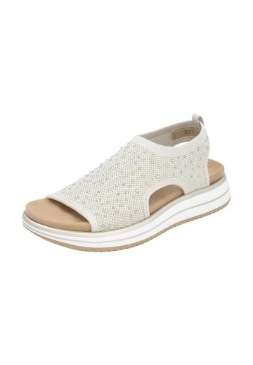 Босоножки на танкетке