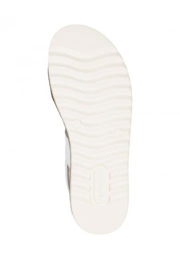 Босоножки на танкетке