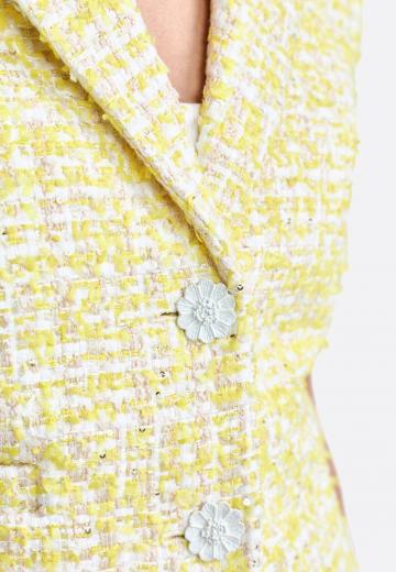 Короткая куртка