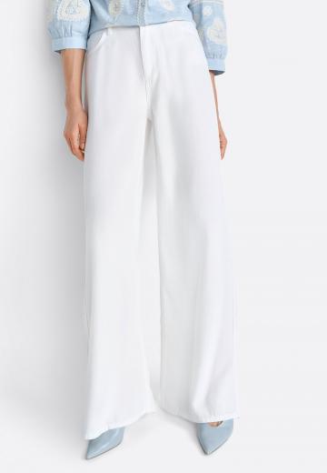 Клешеные джинсы