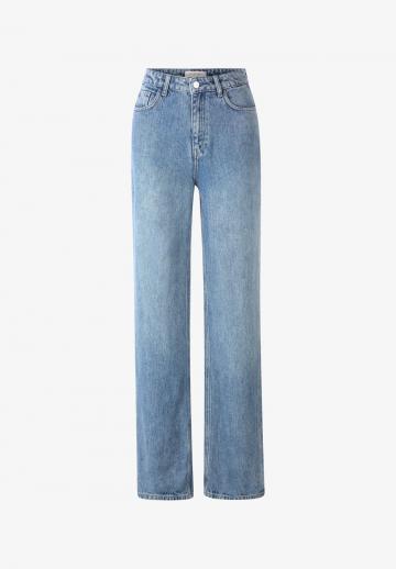 Свободные джинсы