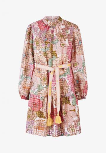 Короткое платье