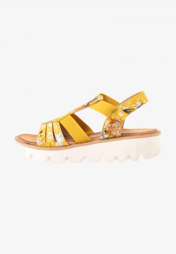 Босоножки на платформе