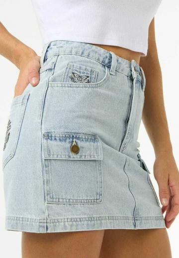 Юбка с накладными карманами