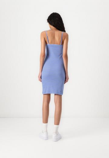 Пляжное платье