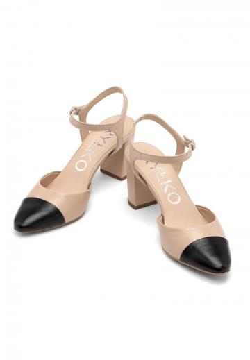 Туфли с ремешком