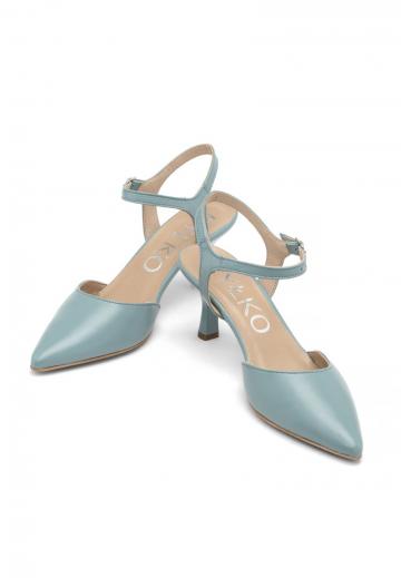 Туфли с ремешком