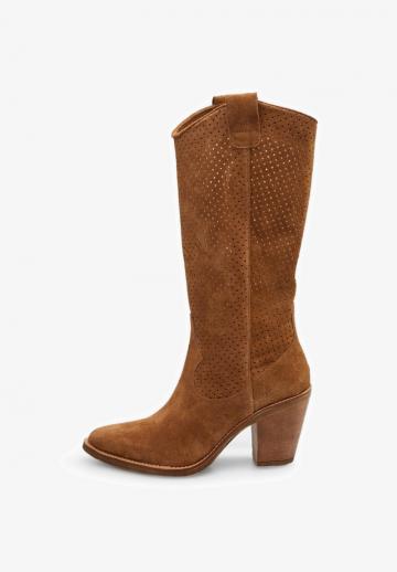 Полусапожки на высоком каблуке