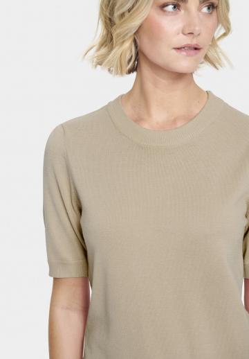 Вязаное платье