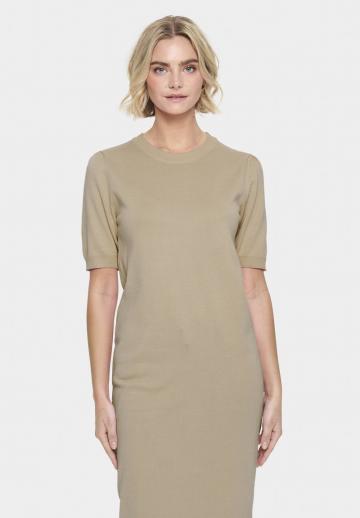 Вязаное платье