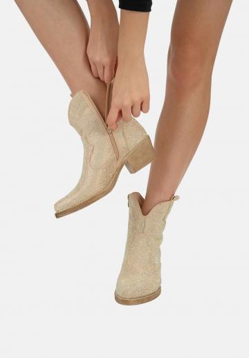 Ковбойские сапоги