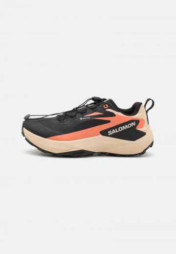 Беговые кроссовки