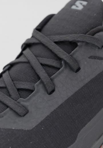 Беговые кроссовки