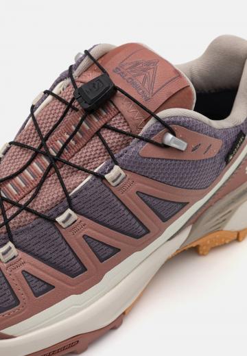 Походная обувь