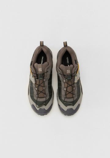 Походная обувь