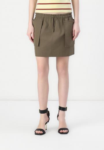 Юбка с накладными карманами
