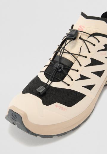 Походная обувь