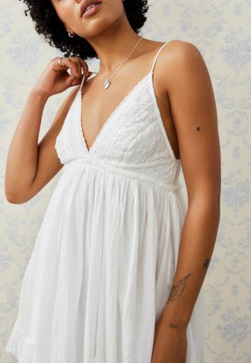 Короткое платье