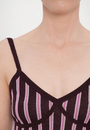 Топ на бретельках