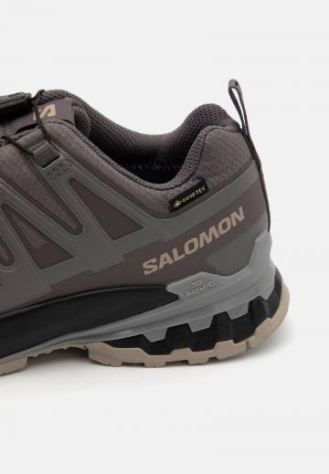 Беговые кроссовки