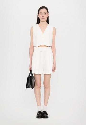 Короткая куртка