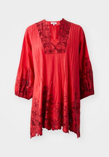 Летнее платье