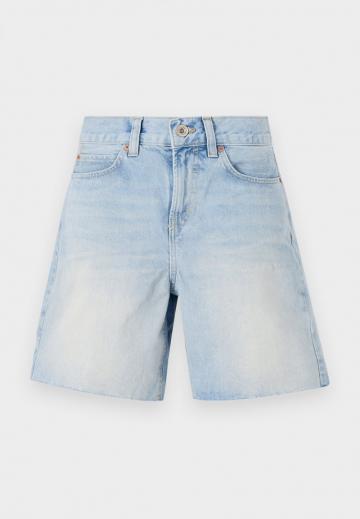 Джинсовые шорты
