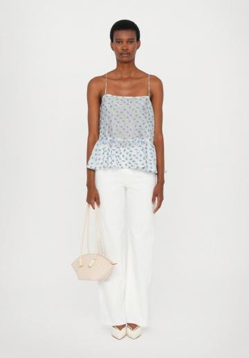 Топ на бретельках