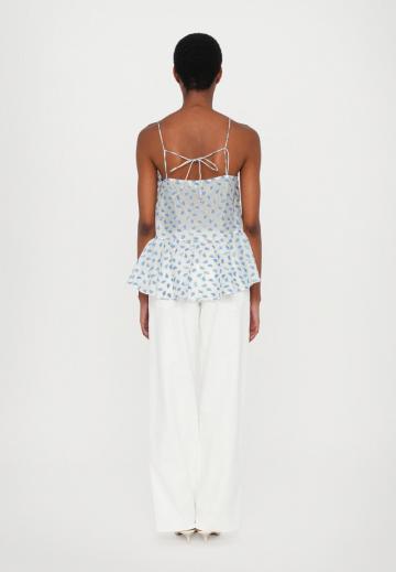 Топ на бретельках