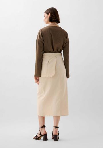 Юбка с накладными карманами