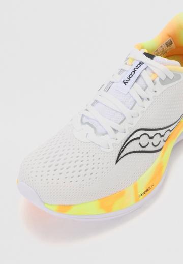 Беговые кроссовки