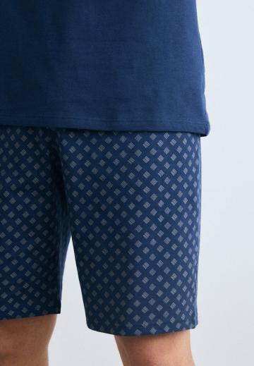 Пижама с шортами