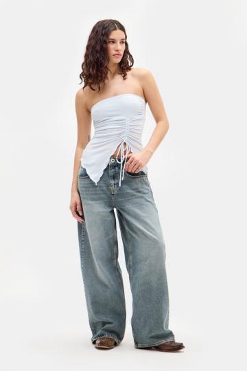 Топ без бретелек