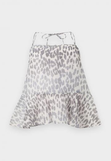 Топ на бретельках