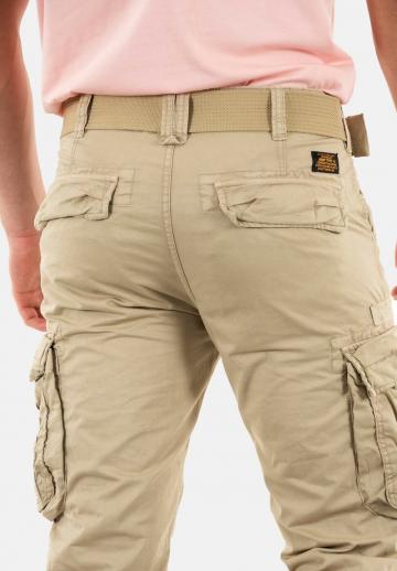 Брюки с накладными карманами