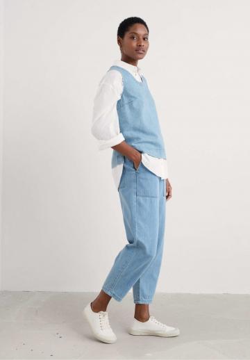 Джинсовая жилетка