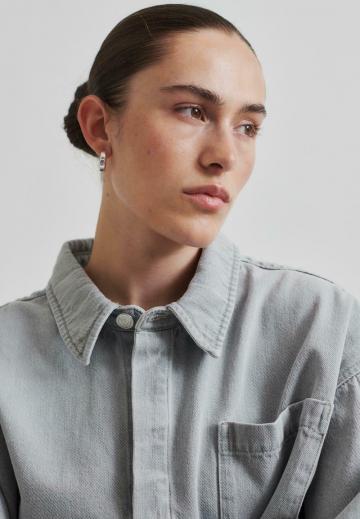 Джинсовая блузка