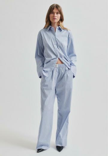 Широкие брюки