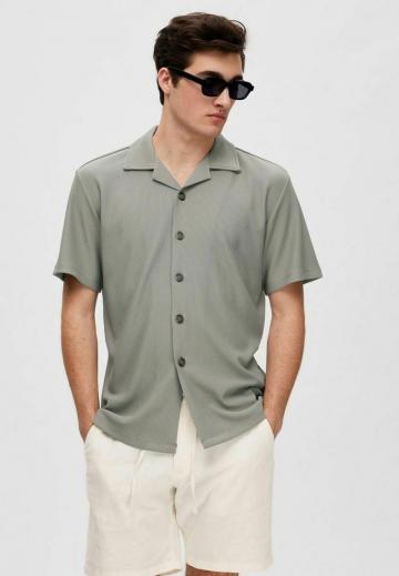 Рубашка с коротким рукавом
