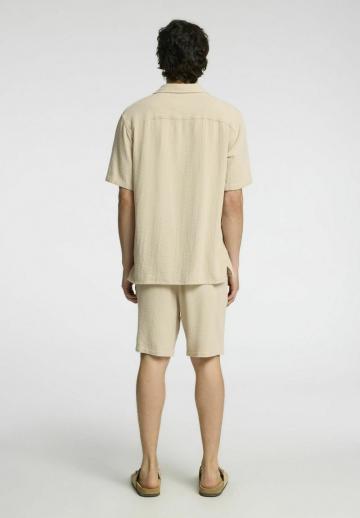 Рубашка с коротким рукавом